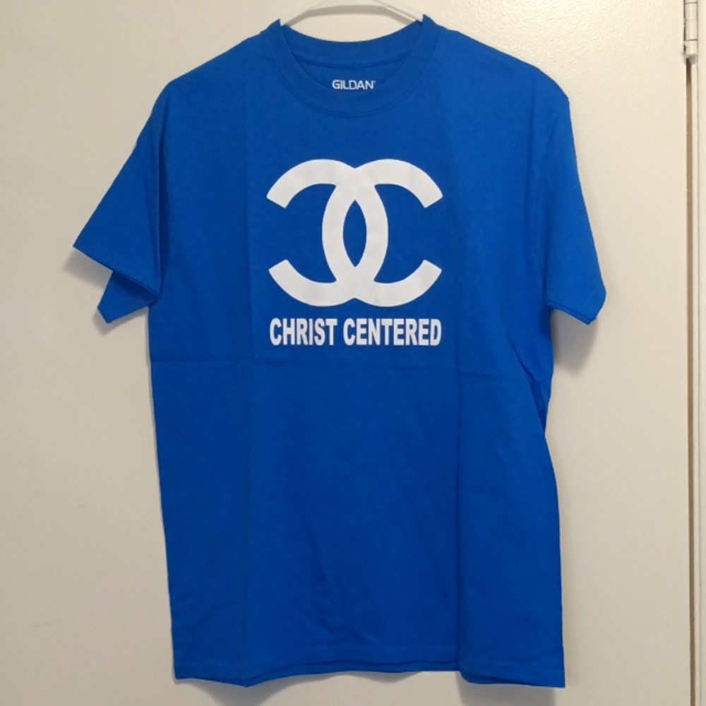 Gildan Medium Royal Blue Graphic T-shirt